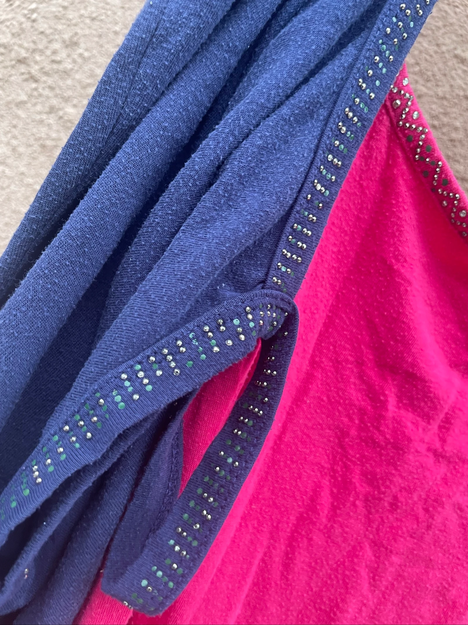 2 Tank Tops – photo 2